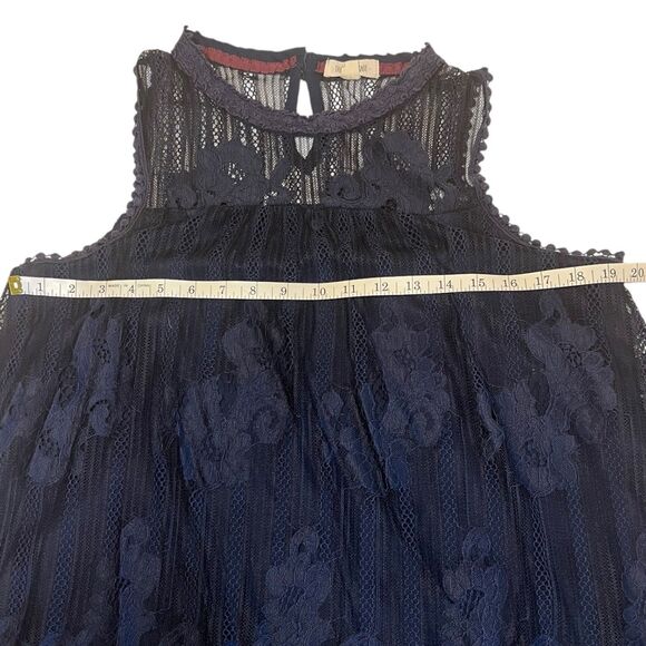 Taylor & Sage Lace Overlay Top XL Navy Boho Romantic Fall Layering - Picture 4 of 11